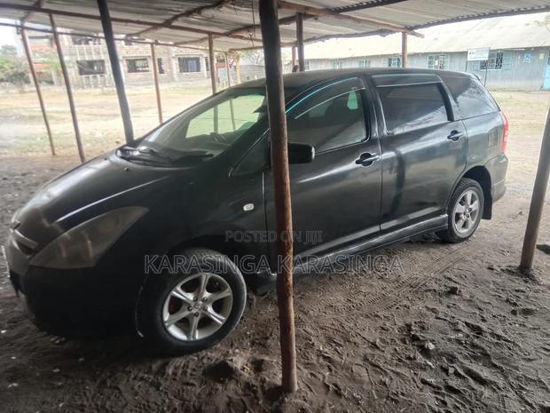 Toyota Wish 2005 Black