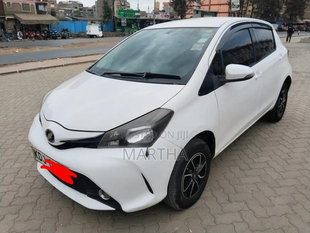Toyota Vitz 2015 White
