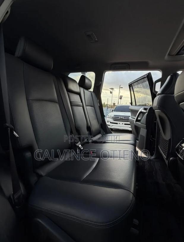 Toyota Land Cruiser Prado 2020 Black