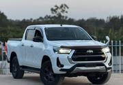 Toyota Hilux 2021 White for sale