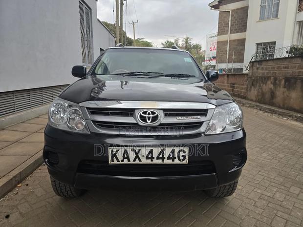 Toyota Fortuner 2006 Black