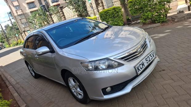 Toyota Allion 2011 Silver