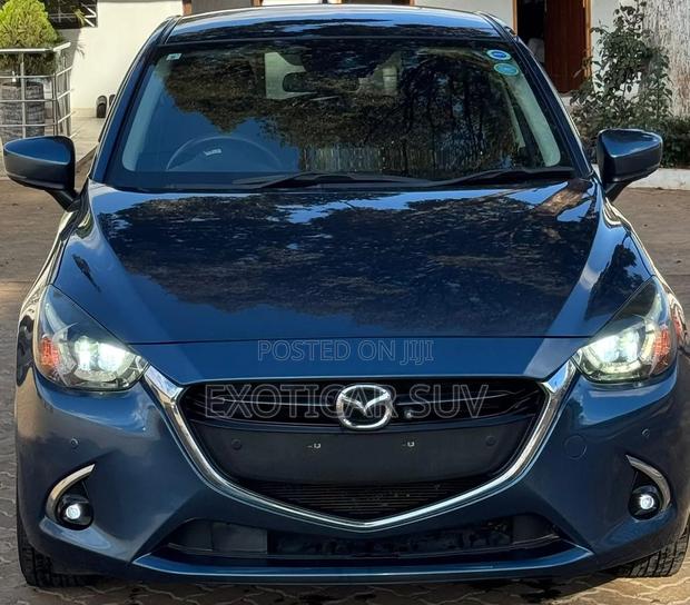 Mazda Demio 2019 Blue