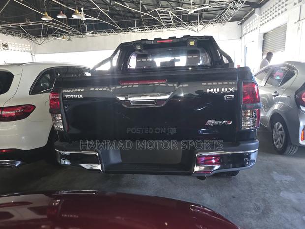 Toyota Hilux 2.5 Diesel 2020 Black