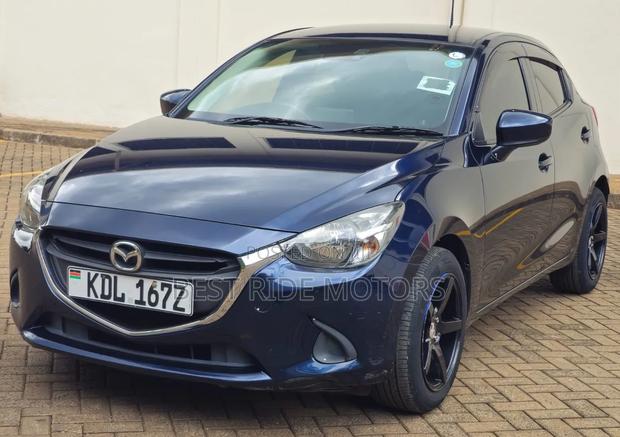 Mazda Demio 2016 Blue