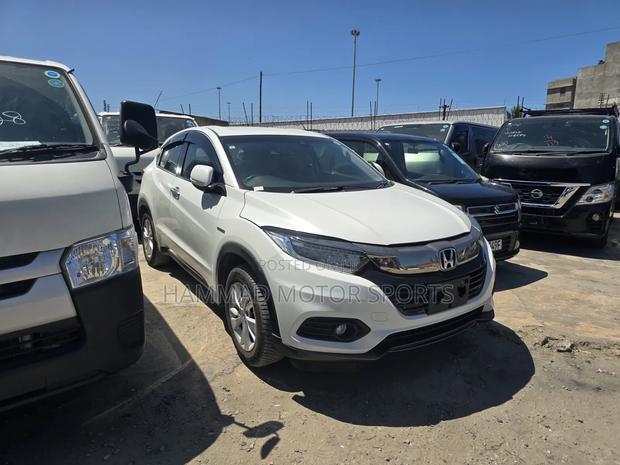 Honda Vezel 1.5 Hybrid 2WD 2019 White