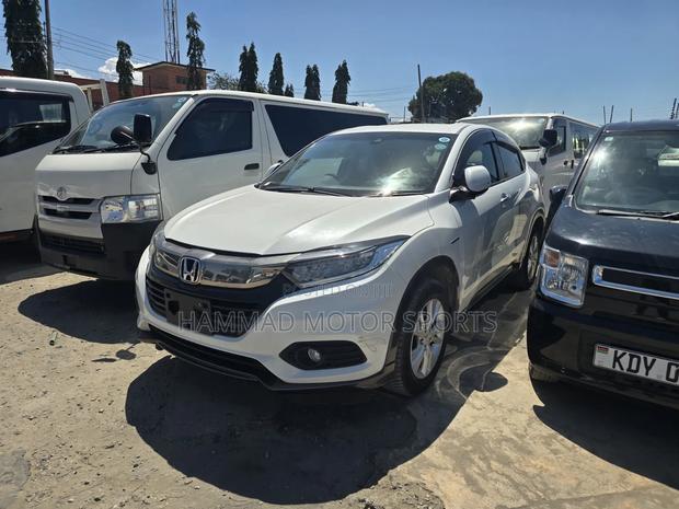 Honda Vezel 1.5 Hybrid 2WD 2019 White