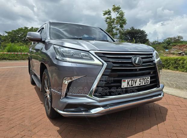 Lexus LX 2016 Gray