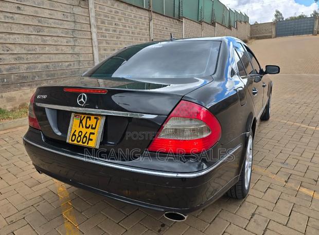 Mercedes-Benz E250 2010 Black