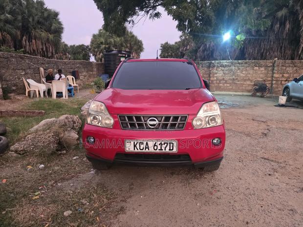 Nissan X-Trail 2.0 Automatic 2008 Red
