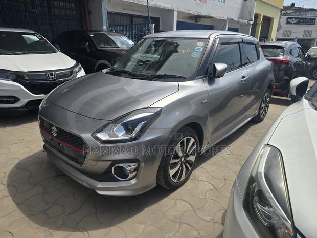Suzuki Swift RS 2019 Gray