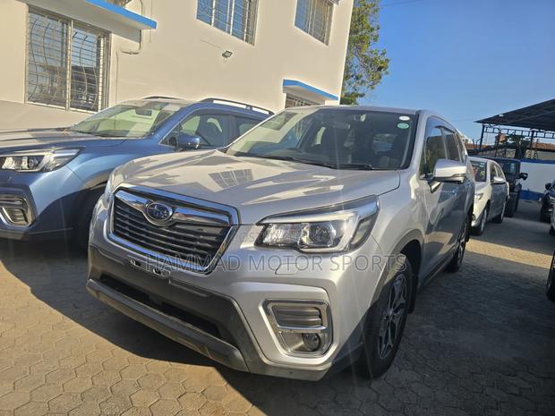 Subaru Forester 2.0XT Touring AWD 2018 Silver