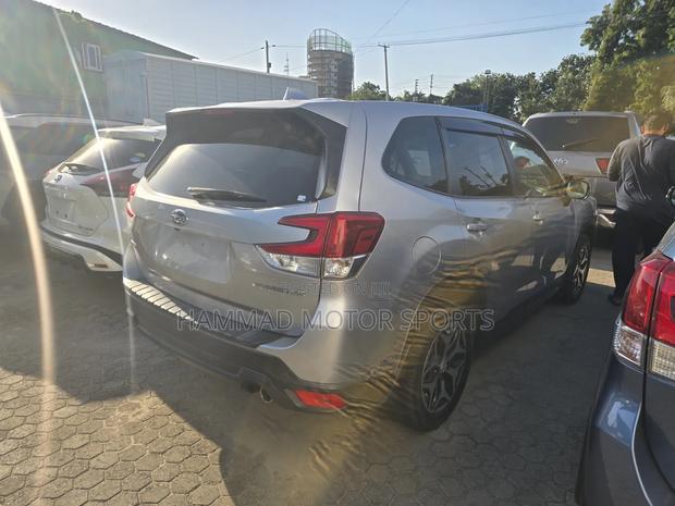 Subaru Forester 2.0XT Touring AWD 2018 Silver