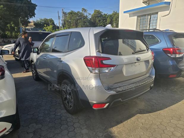 Subaru Forester 2.0XT Touring AWD 2018 Silver