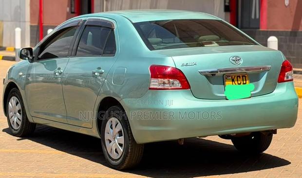 Toyota Belta 2008 Green