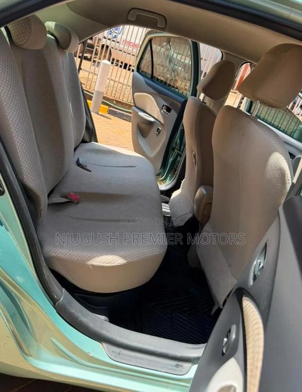Toyota Belta 2008 Green