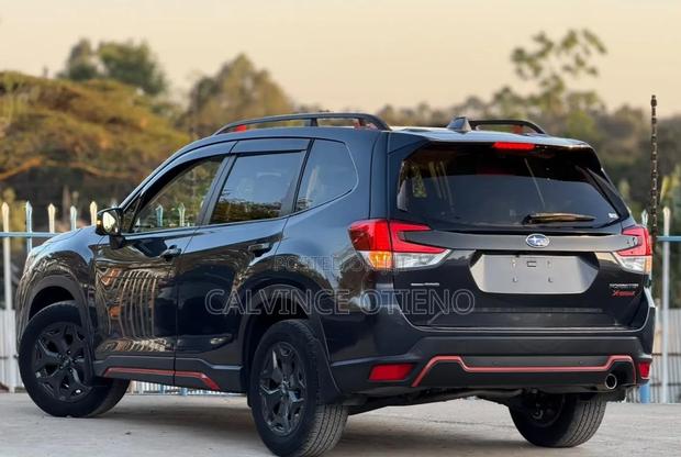 Subaru Forester 2019 Black