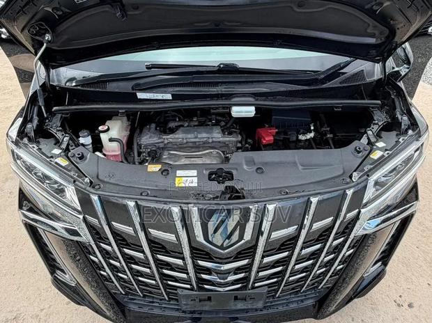 Toyota Alphard 2.5 Petrol FWD 2019 Matt Black