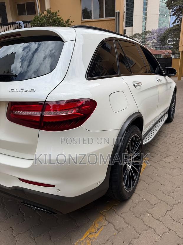 Mercedes-Benz GLC-Class 2018 White
