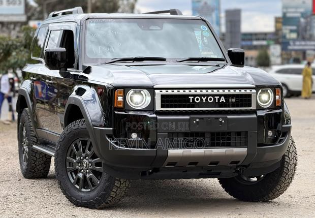 Toyota Land Cruiser LC250 2024 Black