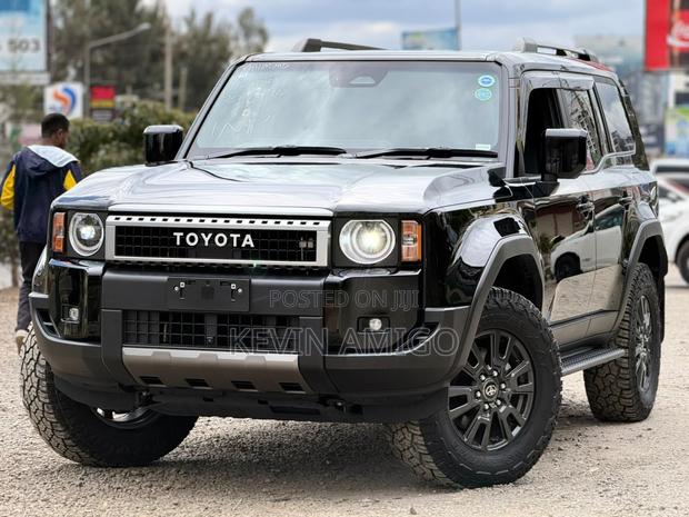 Toyota Land Cruiser LC250 2024 Black