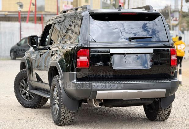 Toyota Land Cruiser LC250 2024 Black