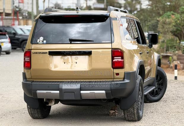 Toyota Land Cruiser 2024