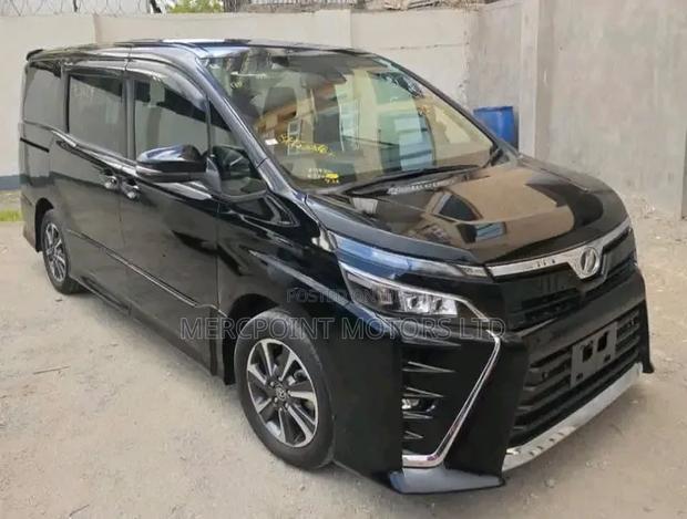 Toyota Voxy 2020 Matt Black