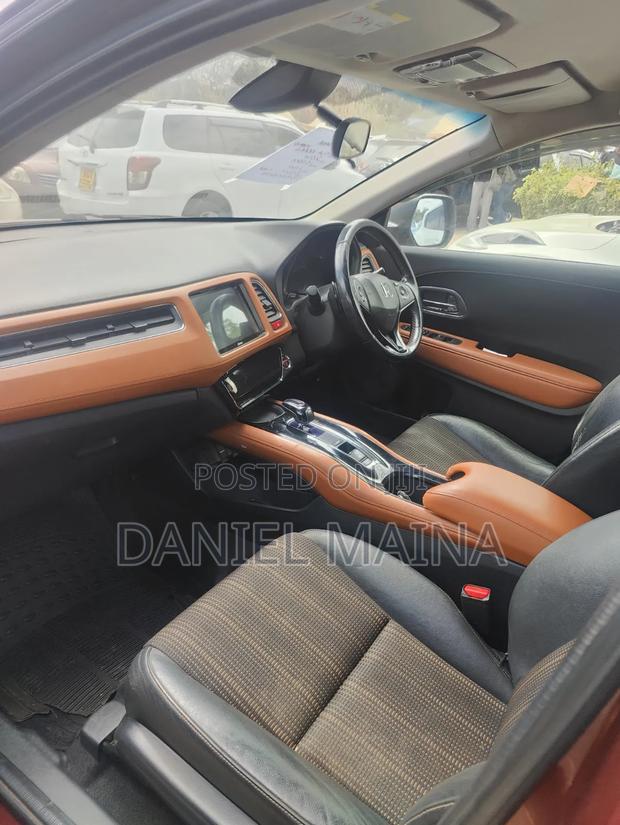 Honda Vezel 2015 Maroon