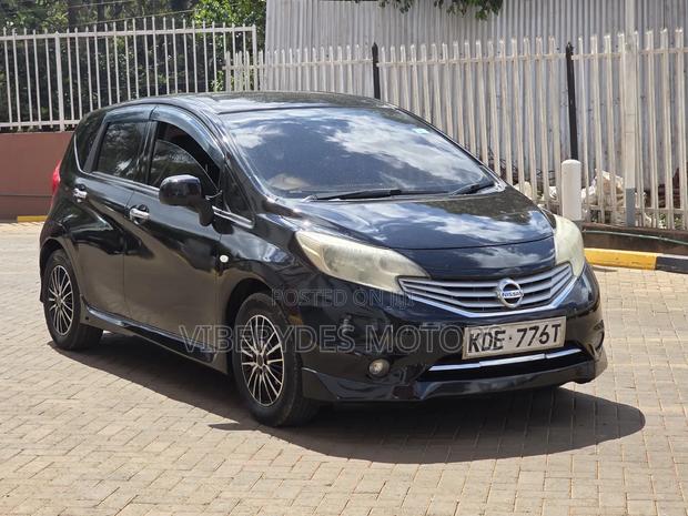 Nissan Note 2014 Burgundy