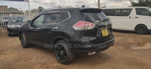 Nissan X-Trail 2.0 Petrol FWD 2014 Black