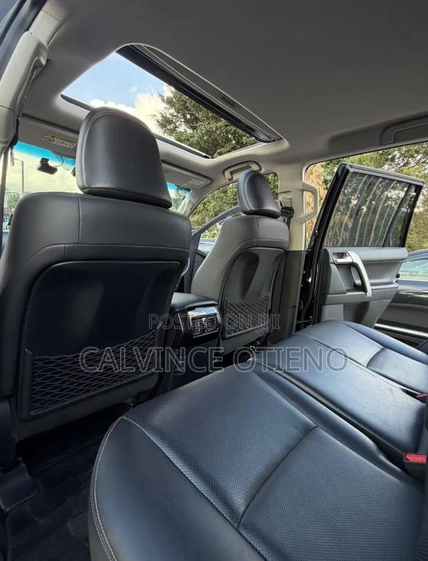 Toyota Alphard 2019 Black
