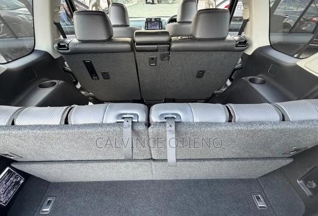 Toyota Alphard 2019 Black