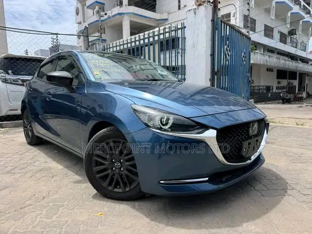 Mazda 2 2019 Blue