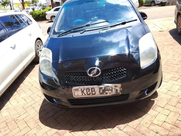 Toyota Vitz 2009 Black