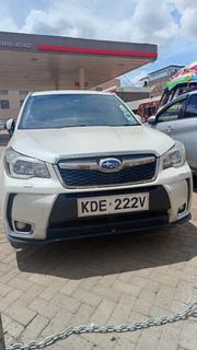 Subaru Forester 2014 White for sale