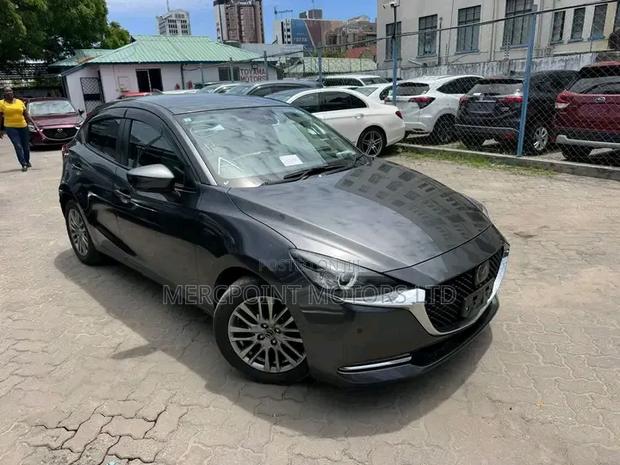 Mazda 2 2020 Gray