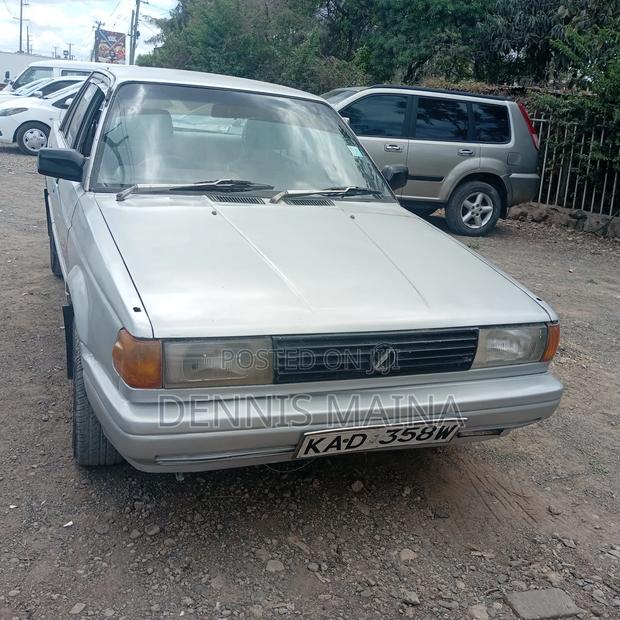 Nissan Sunny B13 Sedan 1.5 1991 Silver