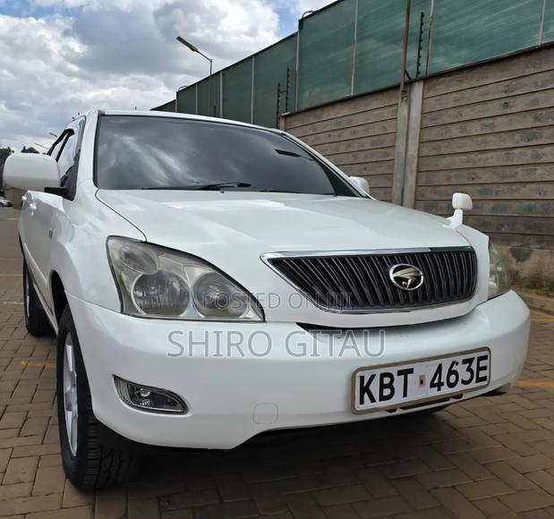 Toyota Harrier 2005 White