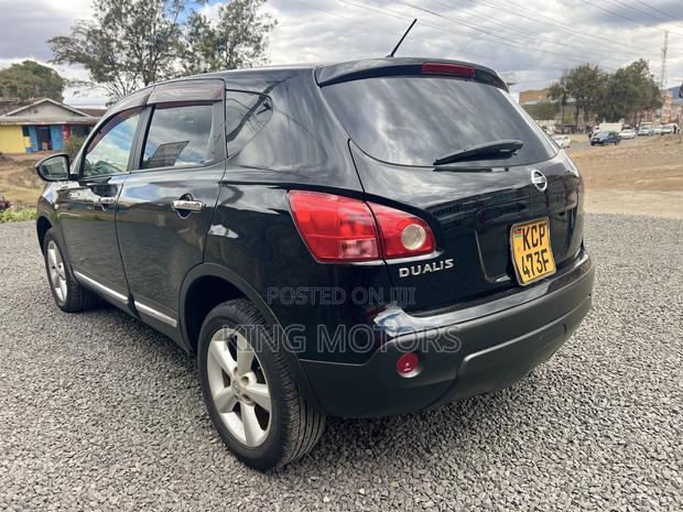Nissan Dualis 2011 Black
