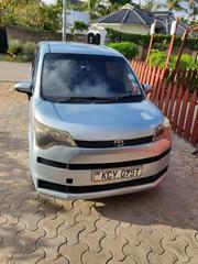 Toyota Spade 2012 Blue for sale