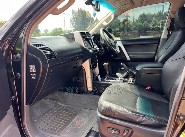 Toyota Land Cruiser Prado 3.0 TD 2011 Matt Black