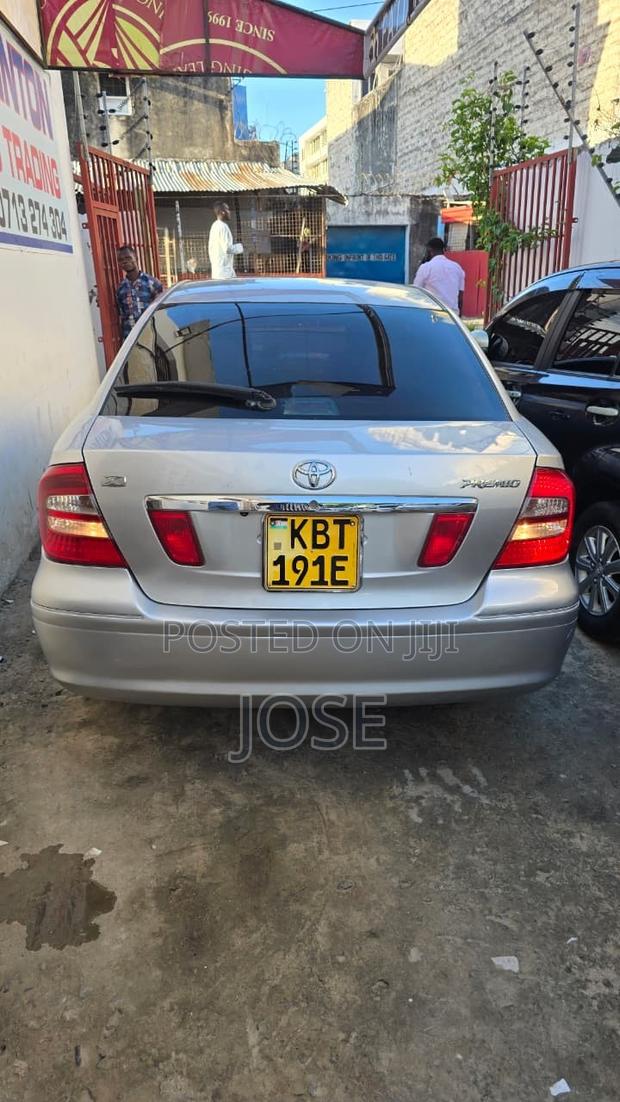 Toyota Premio 2006 Silver