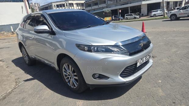 Toyota Harrier 2014 Silver