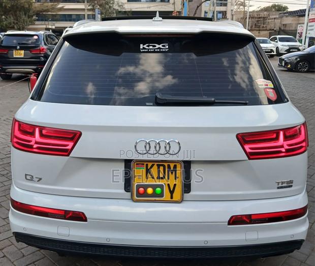 Audi Q7 3.0T Premium AWD quattro 2017 White