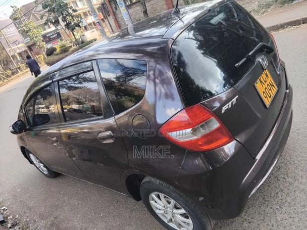 Honda Fit 2012 Gray