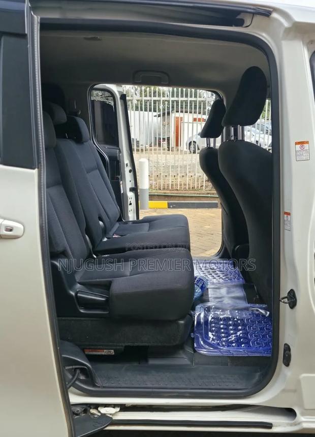 Toyota Sienta 2016 White