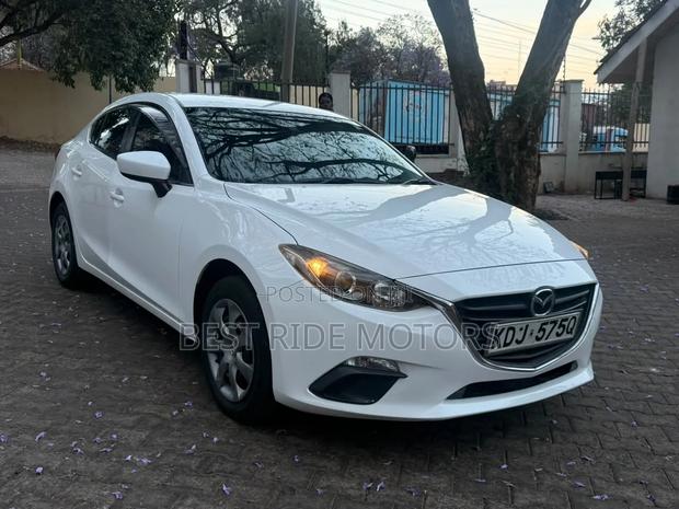 Mazda Axela 2015 White