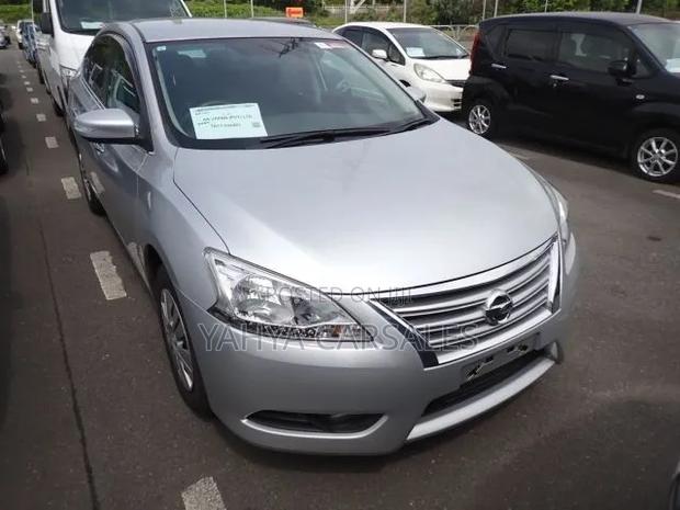 Nissan Sylphy 2019 Silver