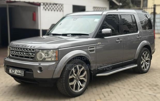 Land Rover Discovery 2011 Gray